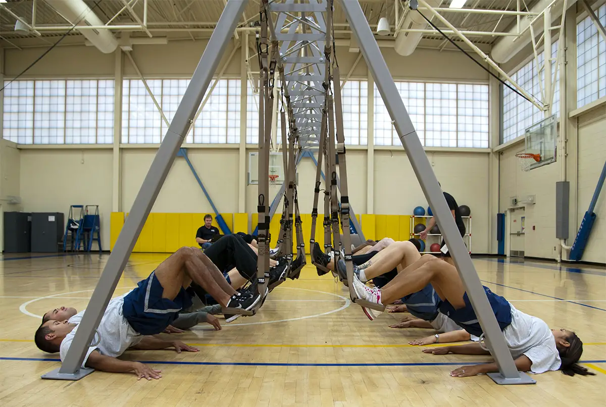 TRX ou anneaux, quelle sont les différences ? Comment choisir